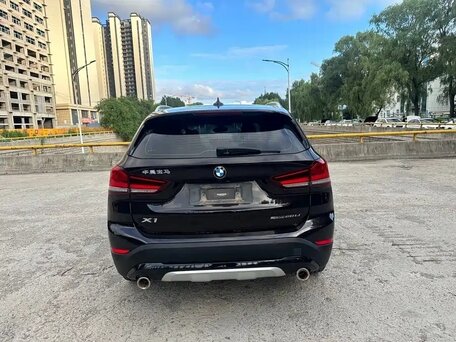 2022 BMW X1 Long 20Li sDrive II (F48) Рестайлинг, чёрный, 2537007 рублей, вид 5