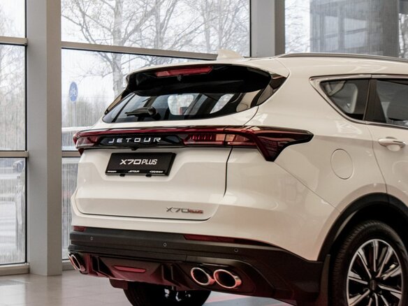 2026 Jetour X70+ I Рестайлинг, белый, 3069000 рублей - вид 5