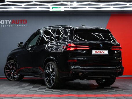 2025 BMW X5 30d IV (G05/G18) Рестайлинг, чёрный, 13500000 рублей, вид 3
