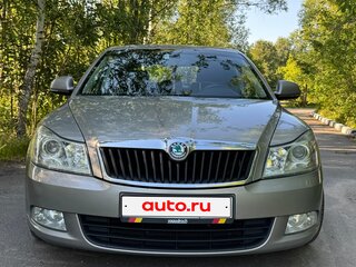 2011 Skoda Octavia II (A5) Рестайлинг, серый, 790000 рублей, вид 2