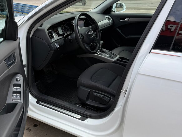 2012 Audi A4 IV (B8) Рестайлинг, белый, 2150000 рублей - вид 12