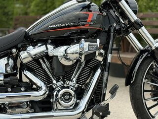 2022 Harley-Davidson Breakout, чёрный, 2200000 рублей, вид 2