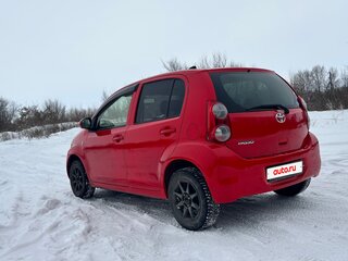 2012 Toyota Passo II (C30), красный, 500000 рублей, вид 2