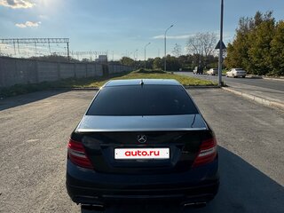 2011 Mercedes-Benz C-Класс 180 BlueEFFICIENCY III (W204) Рестайлинг, чёрный, 1500000 рублей, вид 4