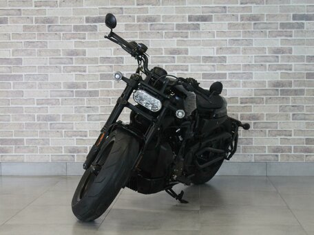 2021 Harley-Davidson Sportster S, чёрный, 1180000 рублей, вид 2