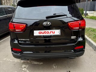 2017 Kia Sorento III Prime Рестайлинг, чёрный, 2700000 рублей, вид 5