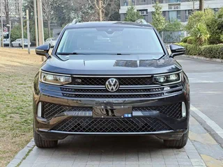 2023 Volkswagen Tavendor I, чёрный, 4350000 рублей, вид 3