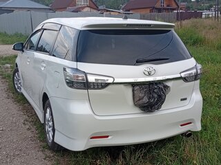 2012 Toyota Wish II Рестайлинг, белый, 1250000 рублей, вид 2