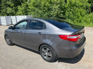 2012 Kia Rio 5-speed III, серый, 1200000 рублей, вид 4