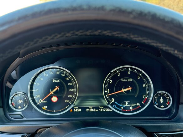 2016 BMW 5 серии 550i VI (F10/F11/F07) Рестайлинг, чёрный, 2699999 рублей - вид 9