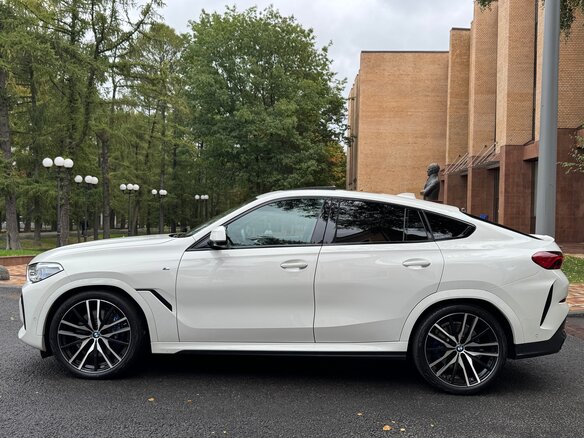 2022 BMW X6 40d III (G06), белый - вид 15