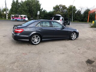 2010 Mercedes-Benz E-Класс 250 5G-Tronic IV (W212, S212, C207), серый, 1700000 рублей, вид 4