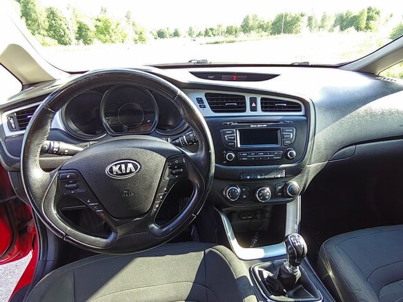 2013 Kia Ceed II, красный, 950000 рублей - вид 10