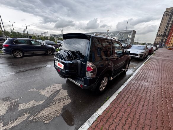 2008 Mitsubishi Pajero IV, зелёный, 2190000 рублей - вид 3