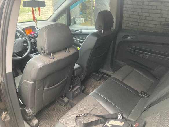2008 Opel Zafira B, чёрный, 430000 рублей - вид 26