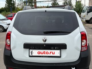 2014 Renault Duster I, белый, 630000 рублей, вид 3