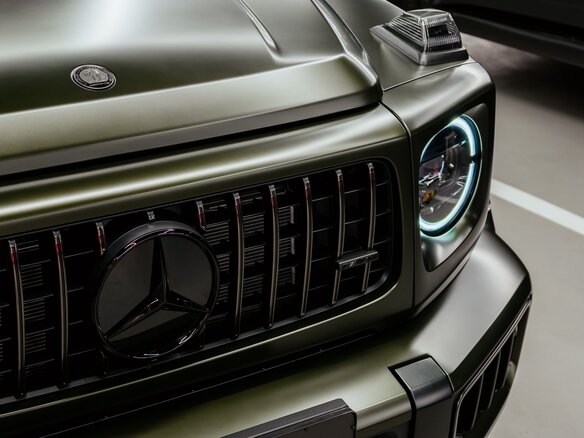 2026 Mercedes-Benz G-Класс AMG 63 AMG II (W465) Рестайлинг, зелёный, 33000000 рублей - вид 3