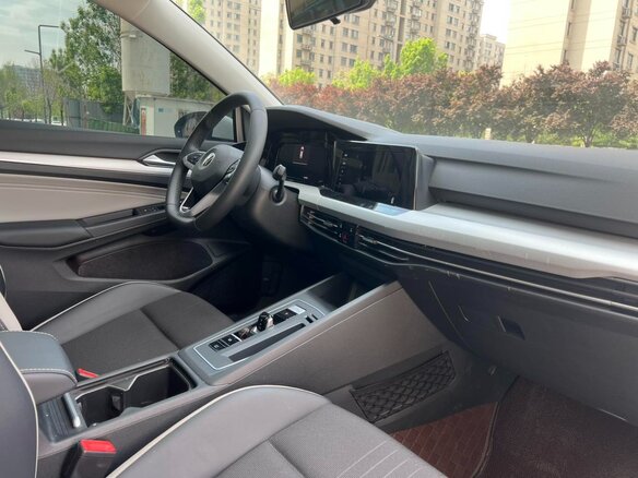 2023 Volkswagen Golf VIII, белый - вид 8