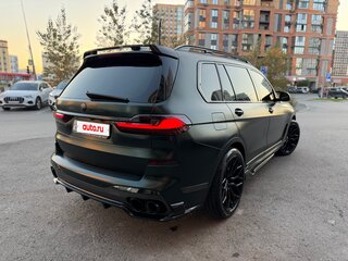 2021 BMW X7 40i I (G07), белый, 9800000 рублей, вид 5