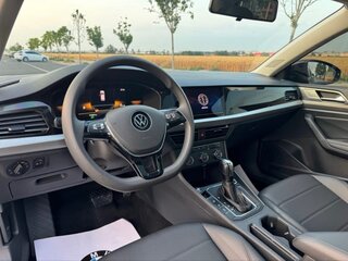 2022 Volkswagen Lavida III, чёрный, 1480000 рублей, вид 4