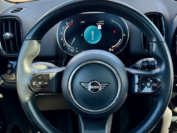 2021 Mini Countryman Cooper II Рестайлинг, зелёный, 1990000 рублей - вид 16
