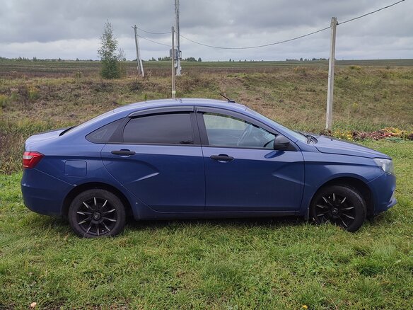2017 Lada (ВАЗ) Vesta I, синий, 715000 рублей - вид 5