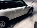 2012 Mini Hatch Cooper II (R56) Рестайлинг, белый - вид 8