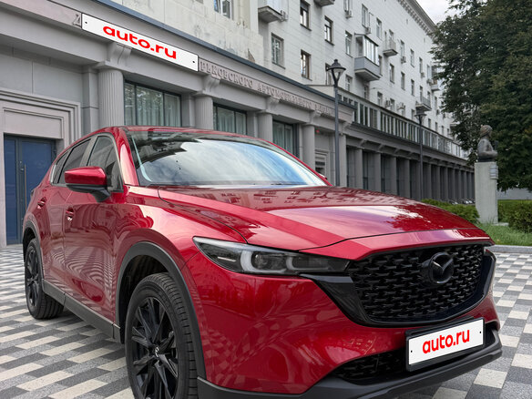 2025 Mazda CX-5 II Рестайлинг, красный, 3600000 рублей - вид 3