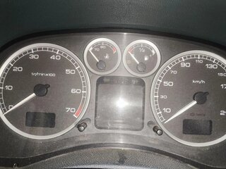2002 Peugeot 307 5-speed I, зелёный, 300000 рублей, вид 4