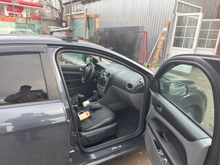 2008 Ford Focus II Рестайлинг, серый, 450000 рублей, вид 5