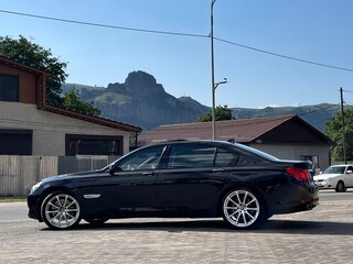 2011 BMW 7 серии Long 760Li V (F01/F02/F04), чёрный, 2050000 рублей, вид 1