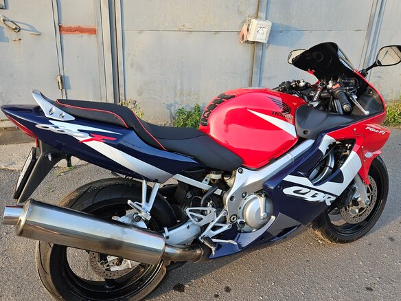 2002 Honda CBR 600F, красный, 450000 рублей - вид 9