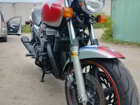 2007 Honda CB 750, серебристый, 320000 рублей, вид 3