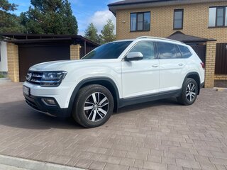 2018 Volkswagen Teramont I, белый, 2670000 рублей, вид 1