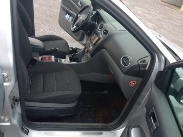 2008 Ford Focus II Рестайлинг, серебристый, 680000 рублей - вид 16