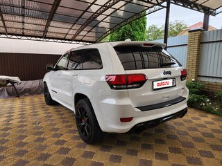 2020 Jeep Grand Cherokee SRT IV (WK2) Рестайлинг, белый, 3800000 рублей, вид 4