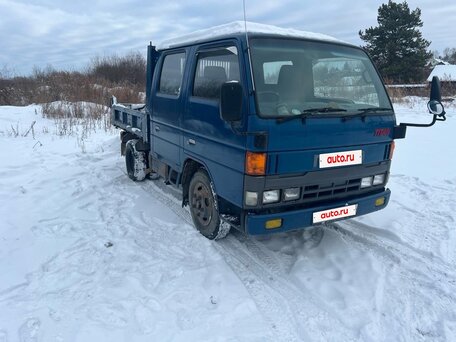 1996 Mazda Titan, синий, 1870000 рублей, вид 2