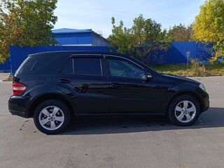 2008 Mercedes-Benz M-Класс 280 II (W164) Рестайлинг, чёрный, 1500000 рублей, вид 4