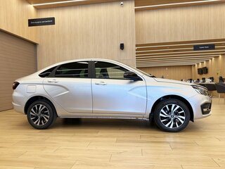2026 Lada (ВАЗ) Vesta I Рестайлинг (NG), серебристый, 2140000 рублей, вид 4