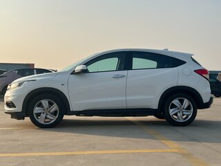 2021 Honda Vezel I Рестайлинг, белый, 1837000 рублей, вид 2