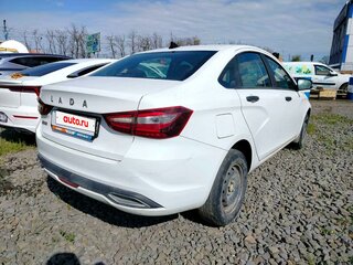 2023 Lada (ВАЗ) Vesta I Рестайлинг (NG), белый, 737600 рублей, вид 3