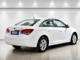 2013 Chevrolet Cruze I Рестайлинг, белый, 559000 рублей, вид 4