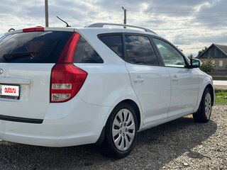 2012 Kia Ceed I Рестайлинг, белый, 700000 рублей, вид 5