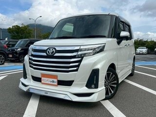 2023 Toyota Roomy I Рестайлинг, белый, 920000 рублей, вид 4