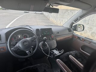 2011 Volkswagen Multivan T5 Рестайлинг, чёрный, 2600000 рублей, вид 5