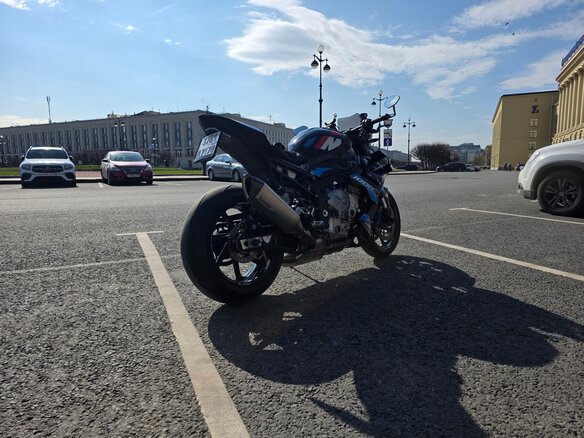 2023 BMW M 1000 R, чёрный, 2390000 рублей - вид 13