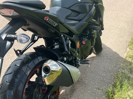 2021 Suzuki GSX-S 750, чёрный, 815000 рублей, вид 5