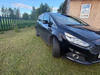 2019 Ford S-MAX II, чёрный, 2200000 рублей, вид 3