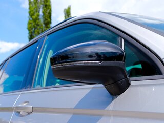 2021 Volkswagen Tiguan II Рестайлинг, серый, 3050000 рублей, вид 5