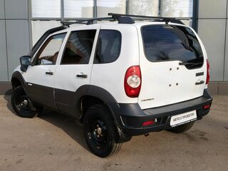 2013 Chevrolet Niva I Рестайлинг, белый, 479000 рублей, вид 4